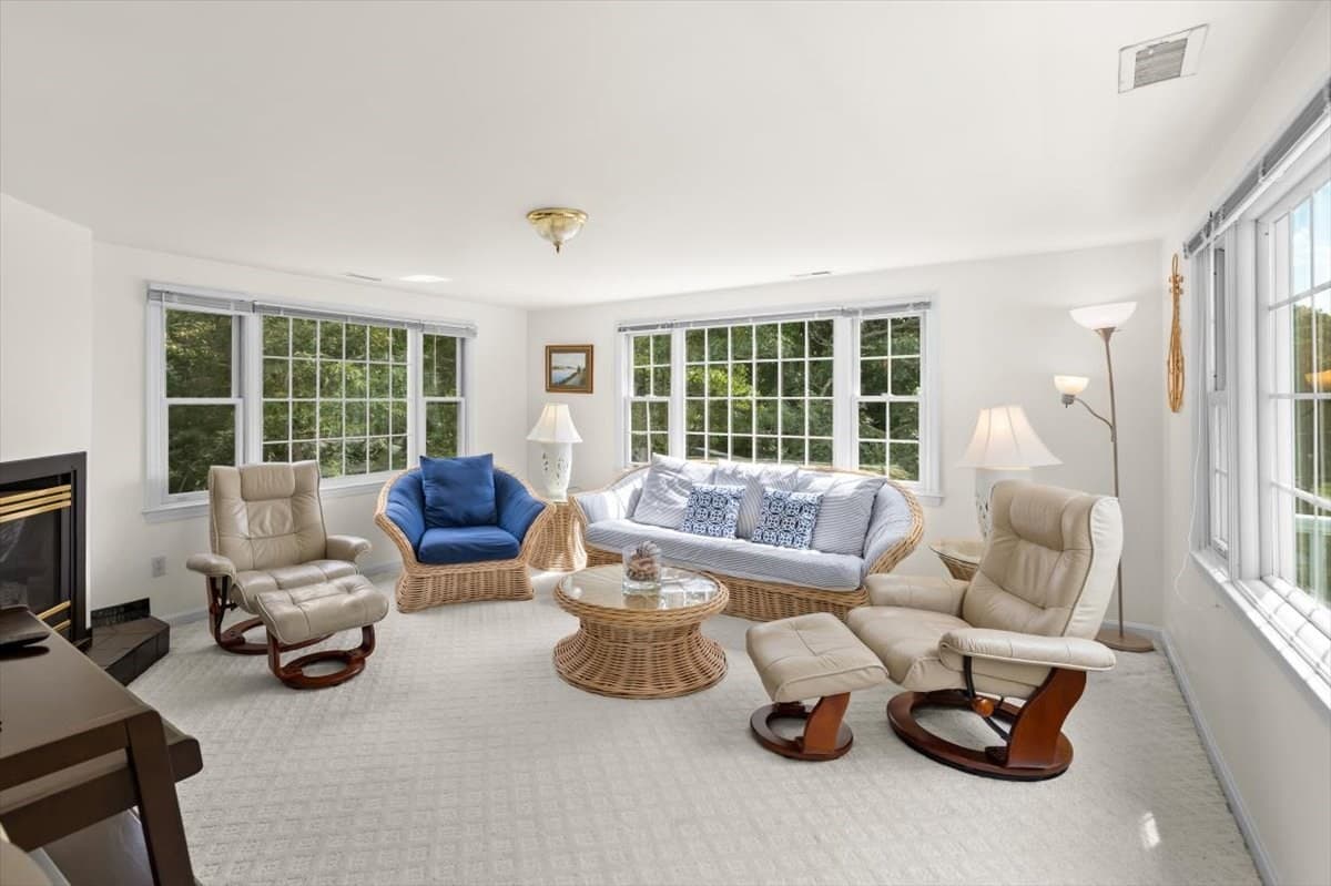 Single Family Residence at 32 Niagara Lane, Yarmouth MA 02673, Yarmouth, photo 7 of 23