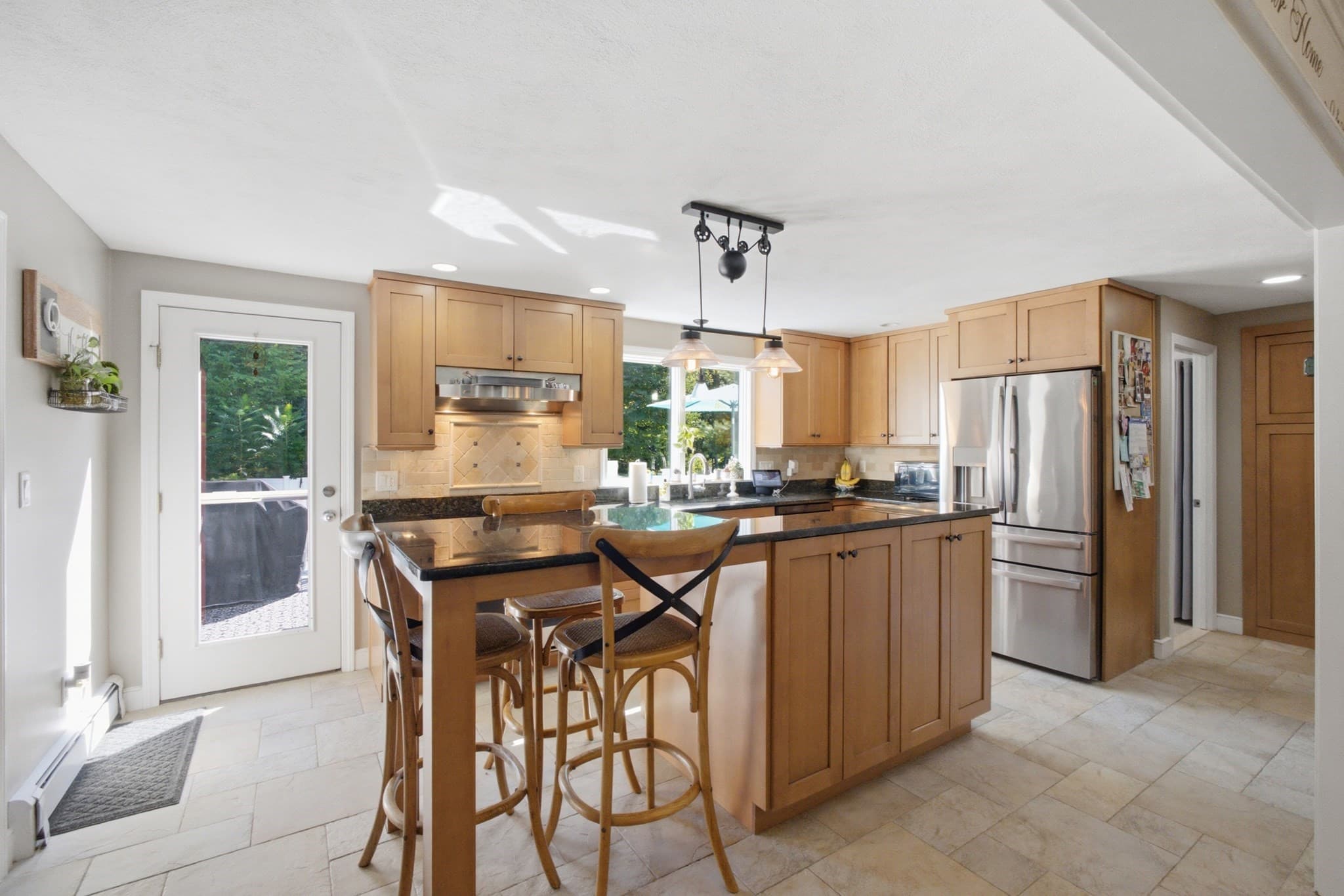 Single Family Residence at 4 Portmore Ln, Framingham MA 01702, Framingham, photo 13 of 42