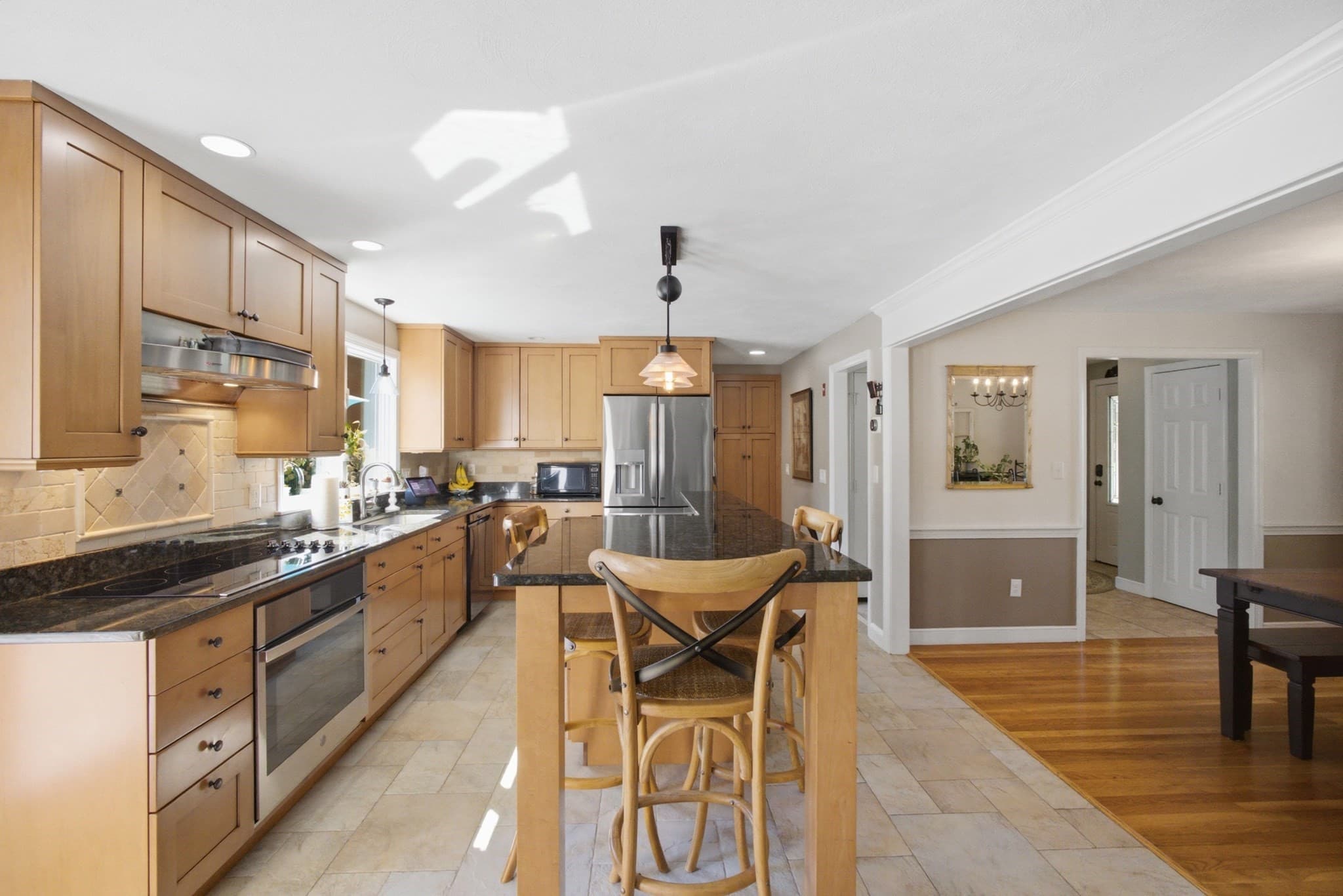 Single Family Residence at 4 Portmore Ln, Framingham MA 01702, Framingham, photo 14 of 42