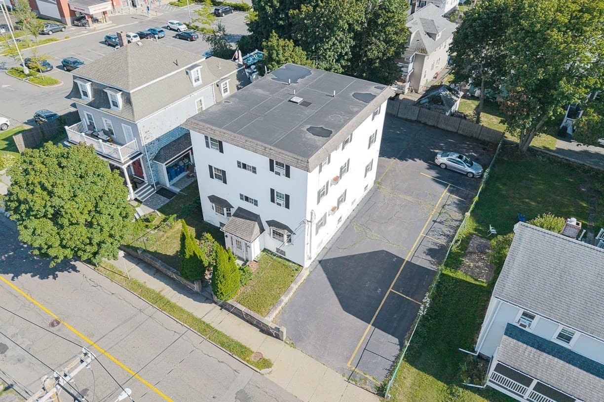 Condominium at 14 W Water St # 1, Wakefield MA 01880, Wakefield, photo 27 of 39