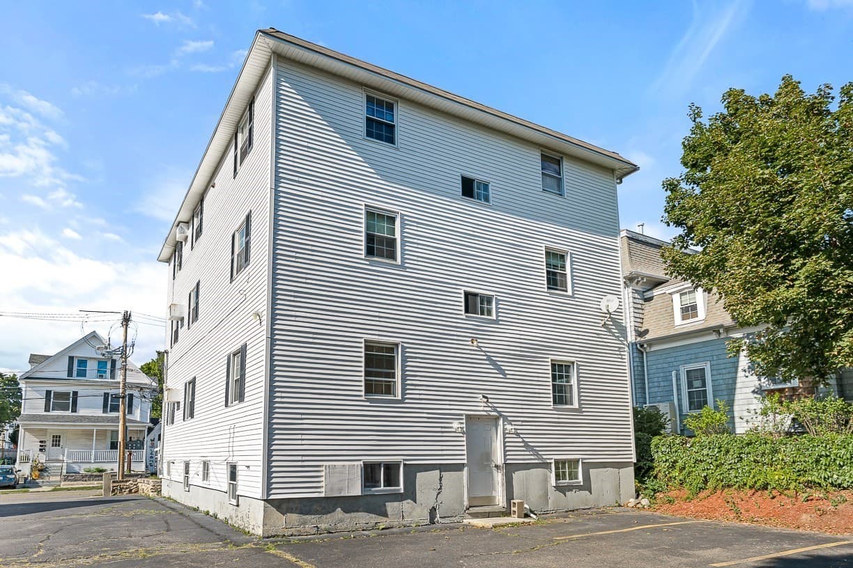 Condominium at 14 W Water St # 1, Wakefield MA 01880, Wakefield, photo 22 of 39