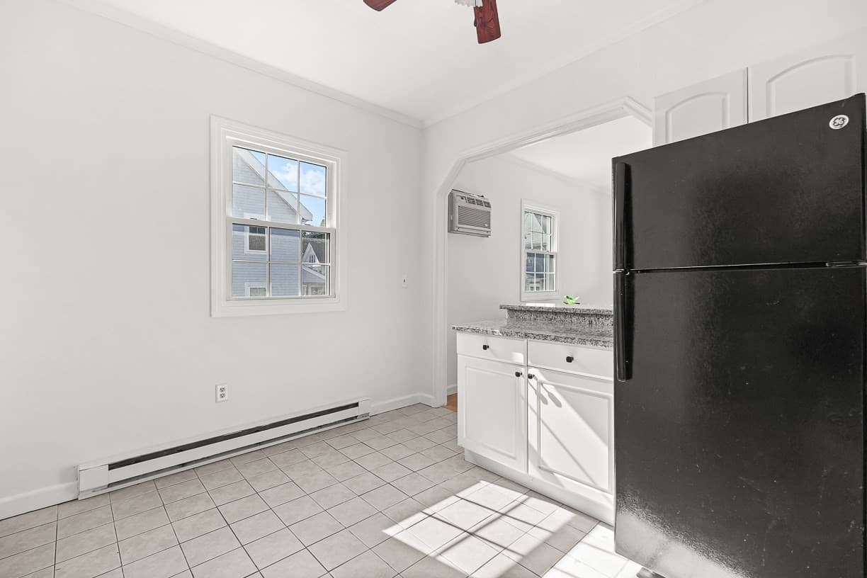 Condominium at 14 W Water St # 1, Wakefield MA 01880, Wakefield, photo 9 of 39