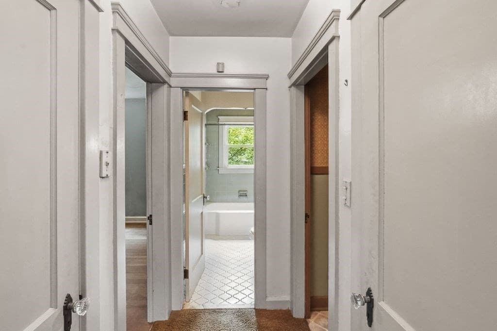 Single Family Residence at 24 Litchfield Avenue, Southbridge MA 01550, Southbridge, photo 12 of 33
