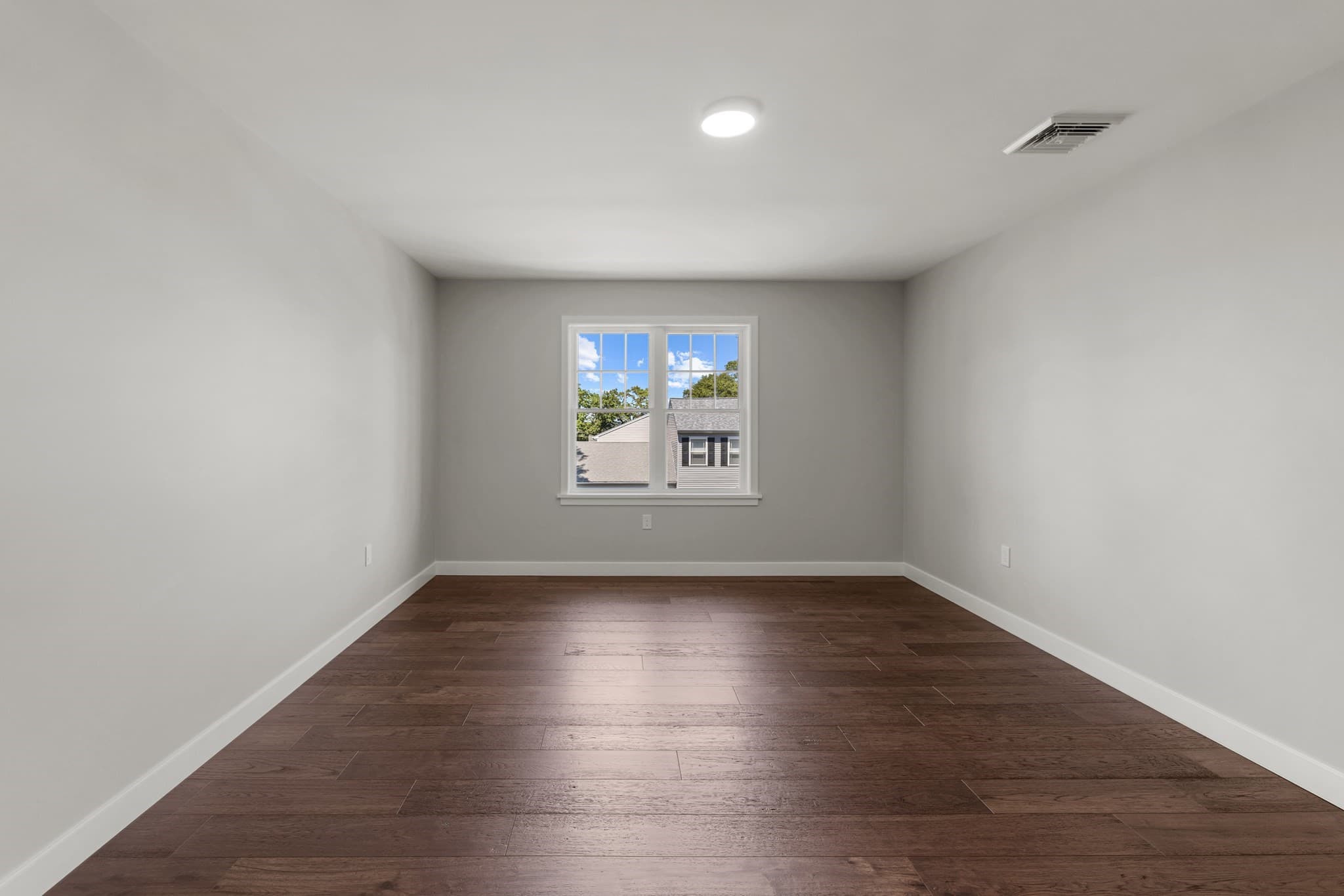 Single Family Residence at 961 Wood St, Fall River MA 02721, Fall River, photo 10 of 30