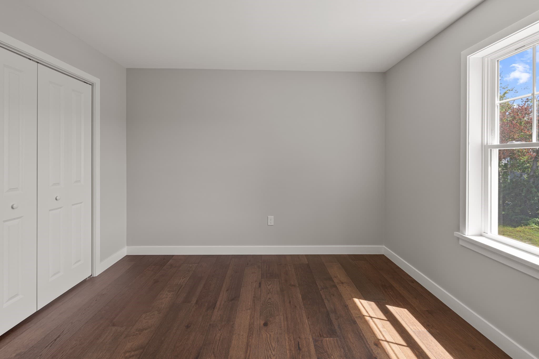 Single Family Residence at 961 Wood St, Fall River MA 02721, Fall River, photo 19 of 30