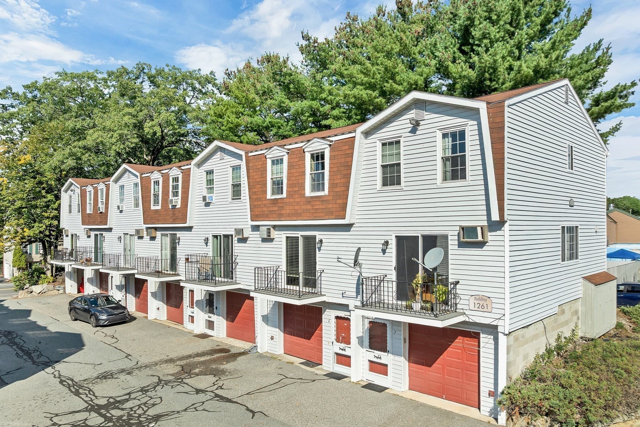 Condominium at 1261 Pawtucket Blvd # 6, Lowell MA 01854, Lowell, photo 4 of 38