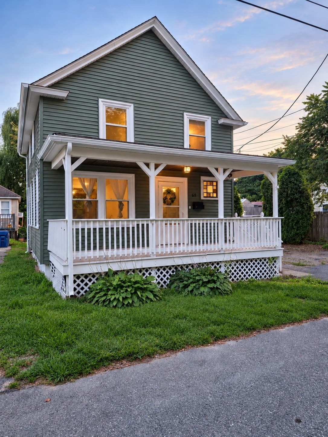 68 Eton Ave, Warwick RI 02889