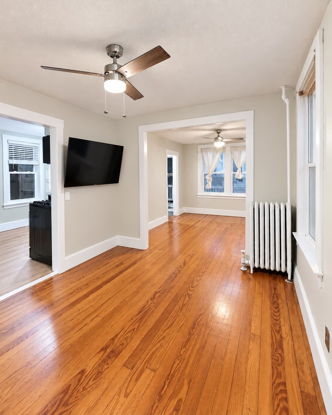 Single Family Residence at 68 Eton Ave, Warwick RI 02889, Warwick, photo 9 of 9
