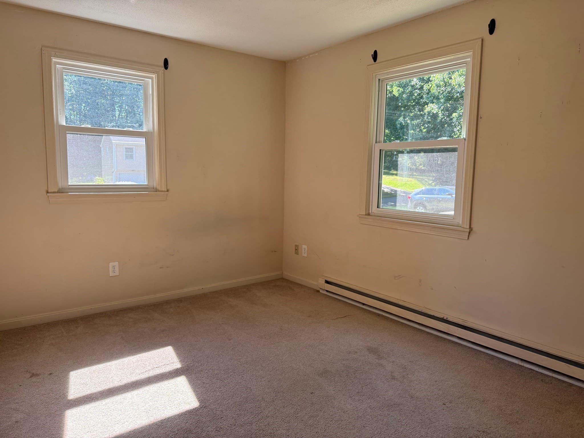 Single Family Residence at 5 Edge Hill Rd, Amherst MA 01002, Amherst, photo 12 of 22