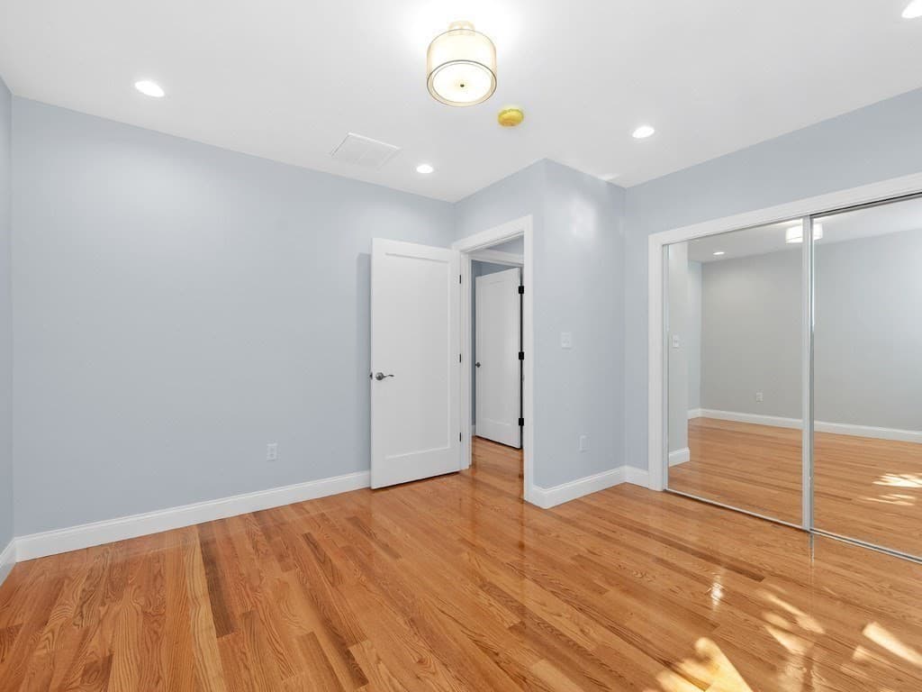 Condominium at 28 Ash Street # 2, Waltham MA 02453, Waltham, photo 24 of 42