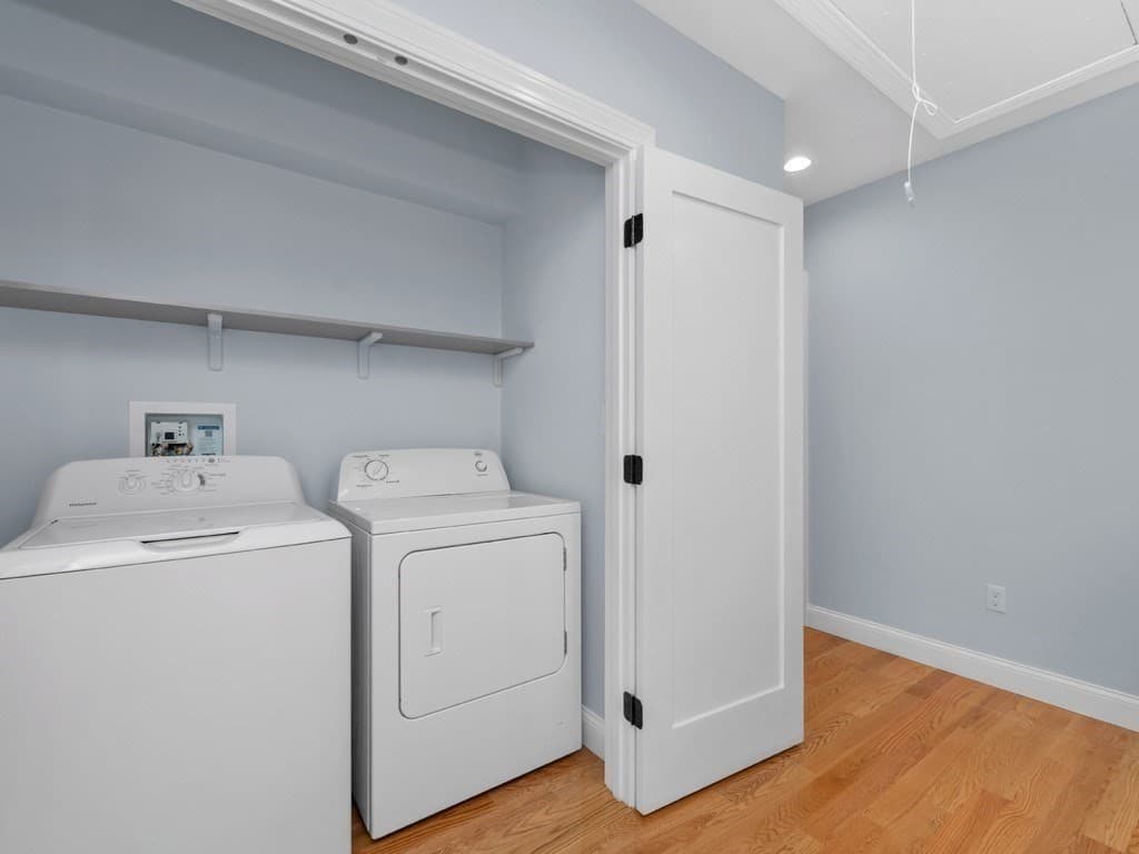 Condominium at 28 Ash Street # 2, Waltham MA 02453, Waltham, photo 34 of 42