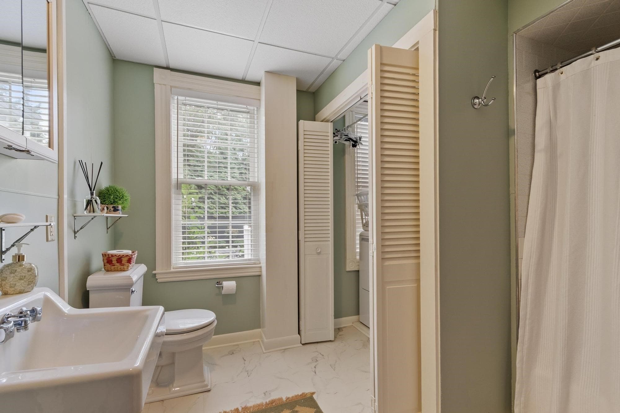 Single Family Residence at 33 School Street # 3, Andover MA 01810, Andover, photo 16 of 42