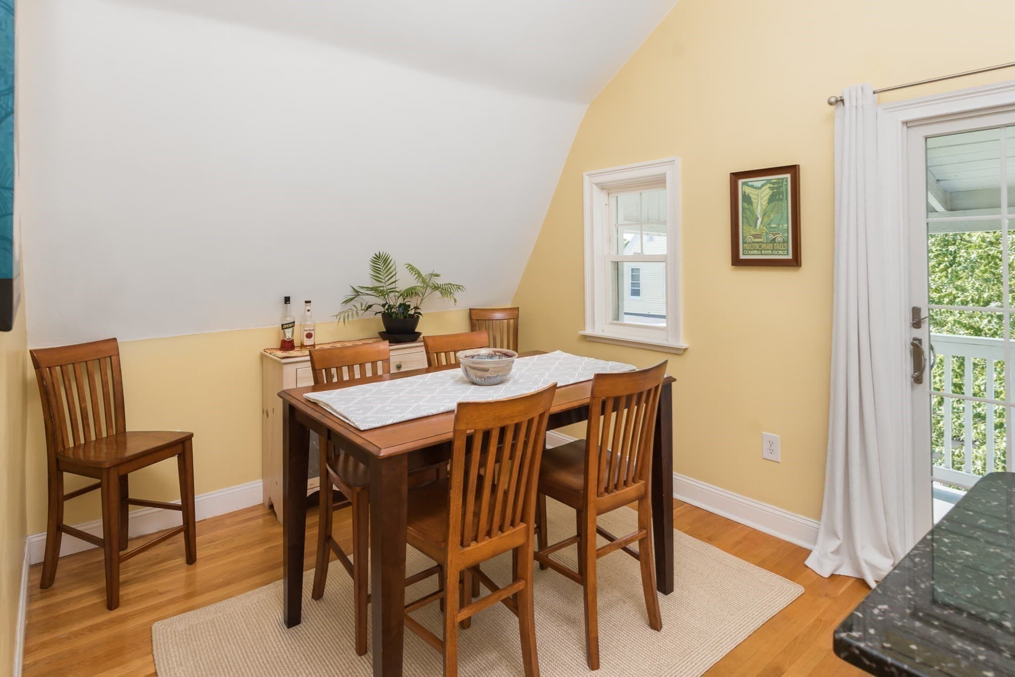 Condominium at 11 Varnum St # 3, Arlington MA 02474, Arlington, photo 5 of 37