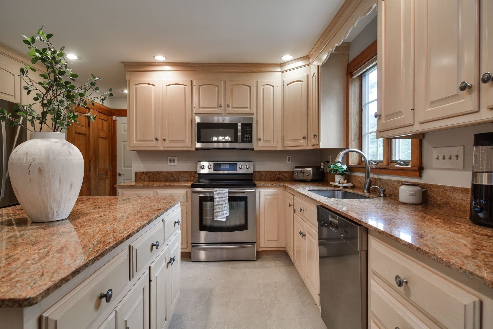 Single Family Residence at 330 Marshall Street, Holliston MA 01746, Holliston, photo 13 of 42