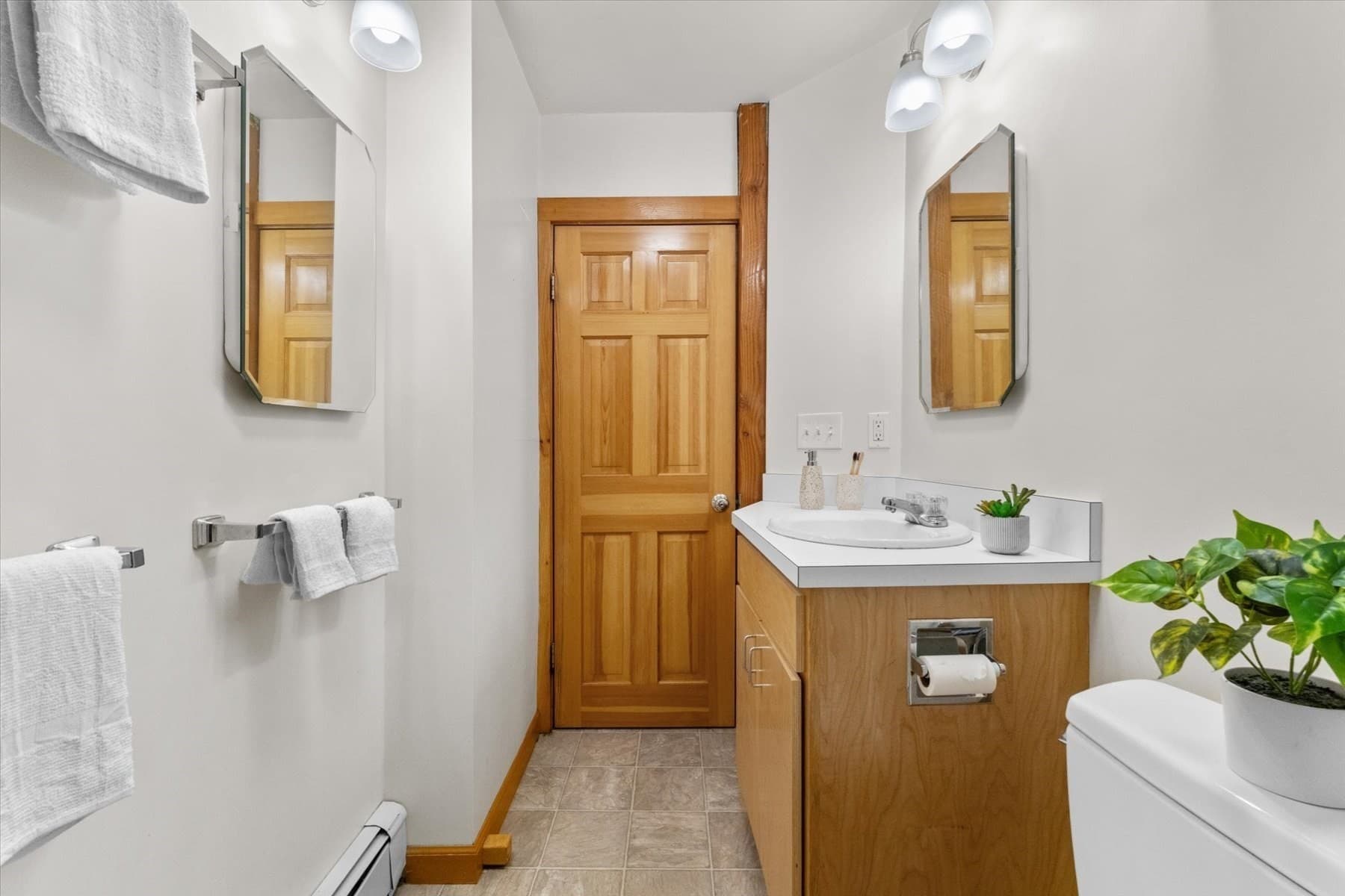 Single Family Residence at 229 Bent St, Franklin MA 02038, Franklin, photo 25 of 38