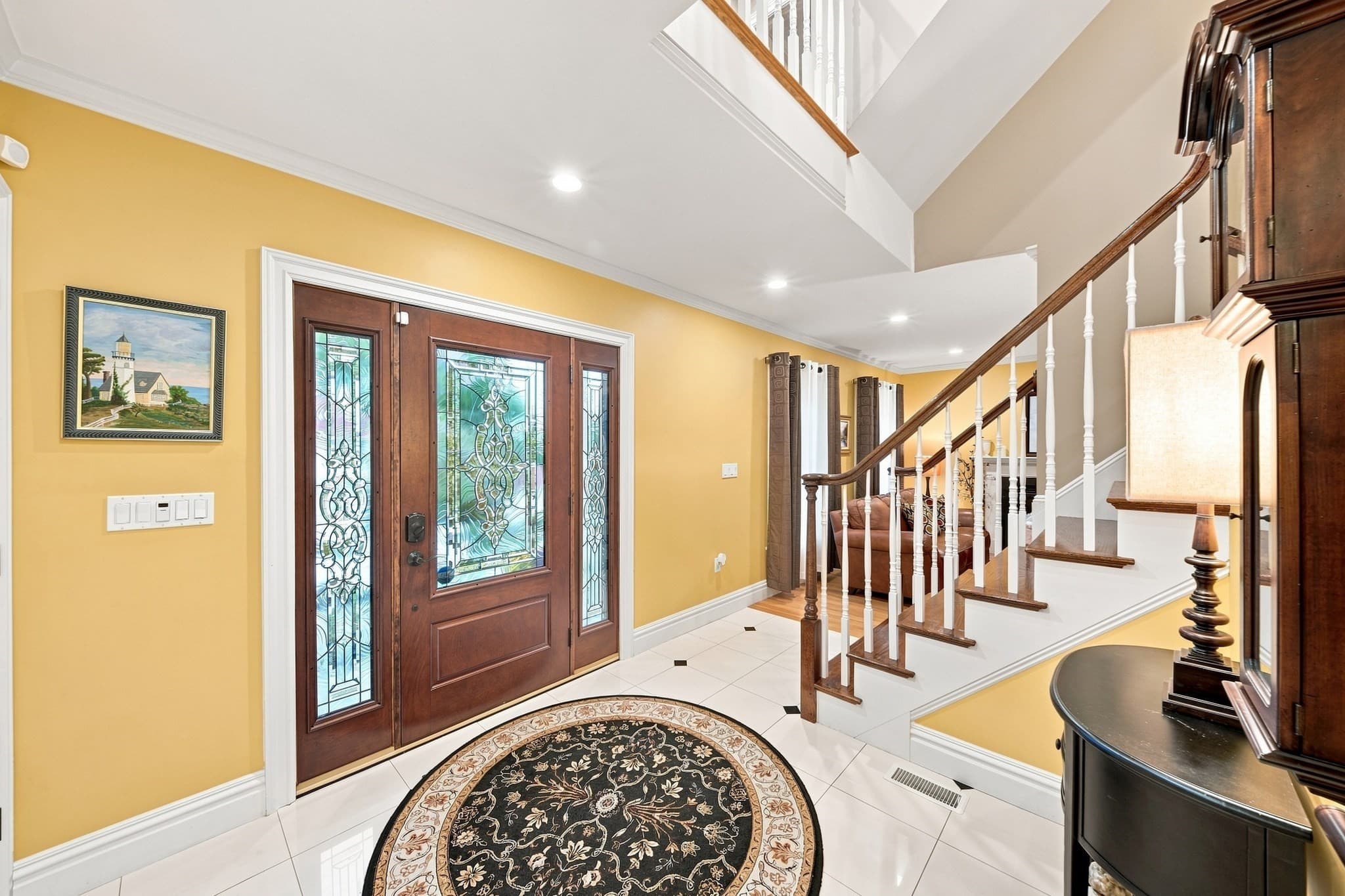 Single Family Residence at 5 Dell Ave, Wakefield MA 01880, photo 6 of 42