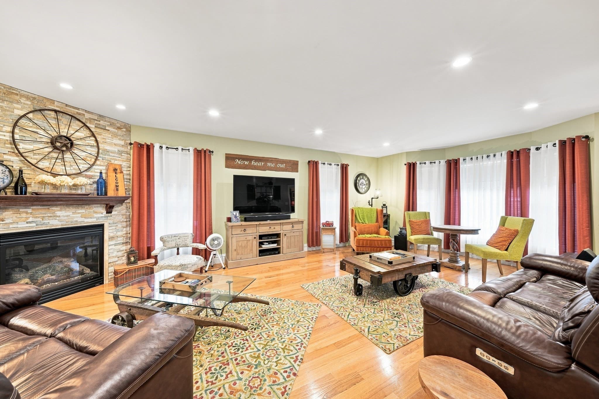 Single Family Residence at 5 Dell Ave, Wakefield MA 01880, photo 17 of 42