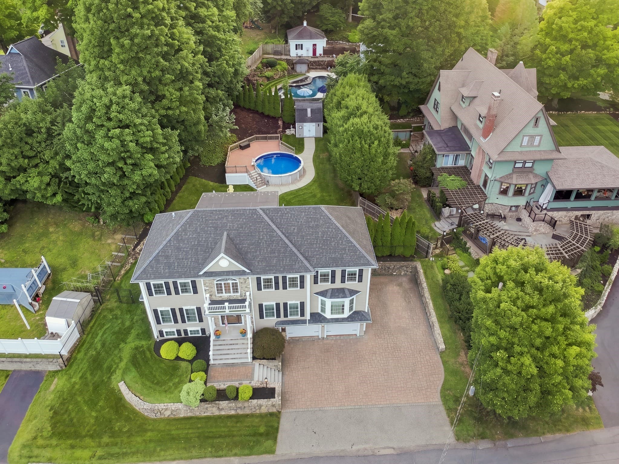 Single Family Residence at 5 Dell Ave, Wakefield MA 01880, photo 3 of 42
