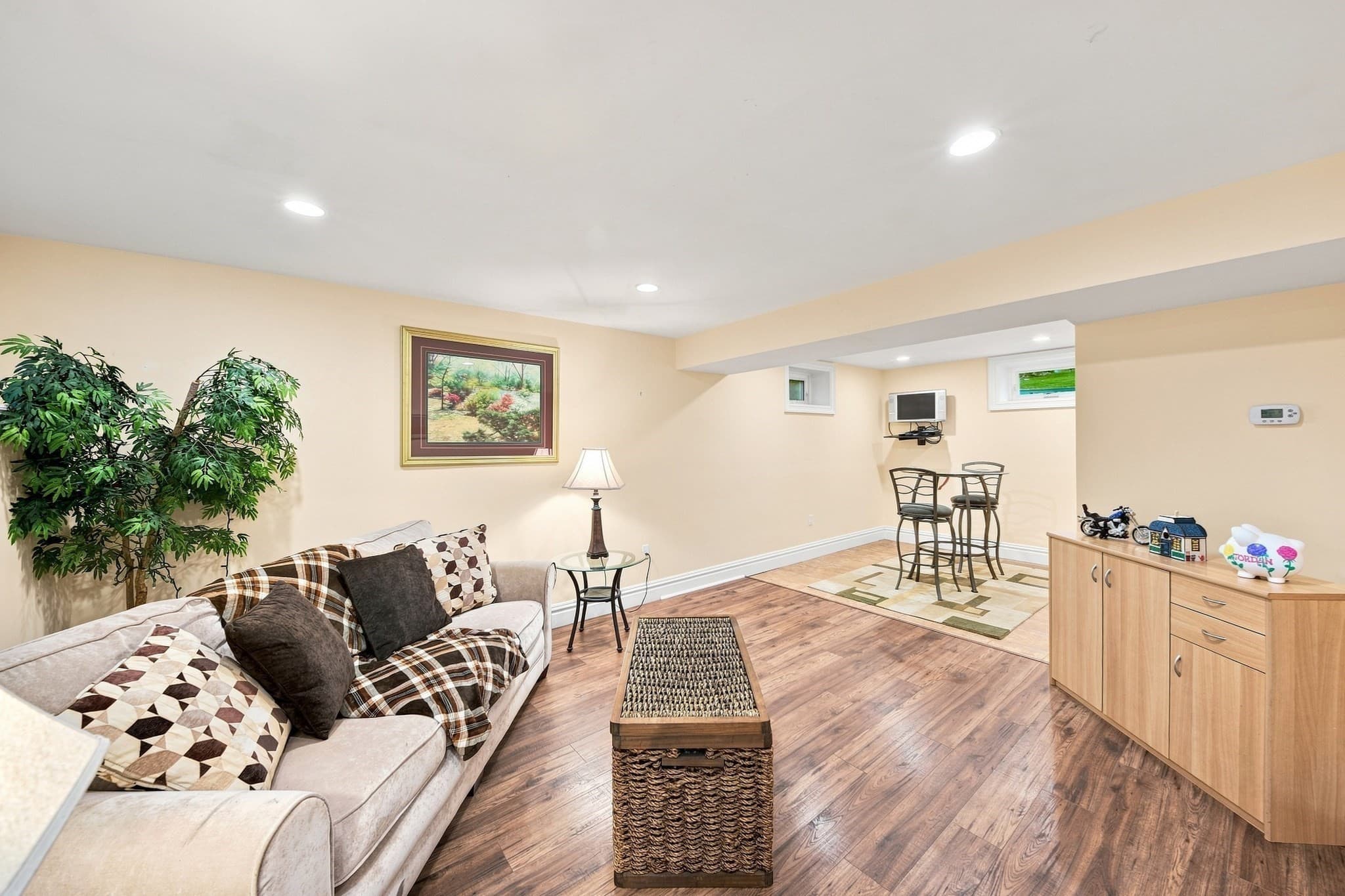 Single Family Residence at 5 Dell Ave, Wakefield MA 01880, photo 38 of 42