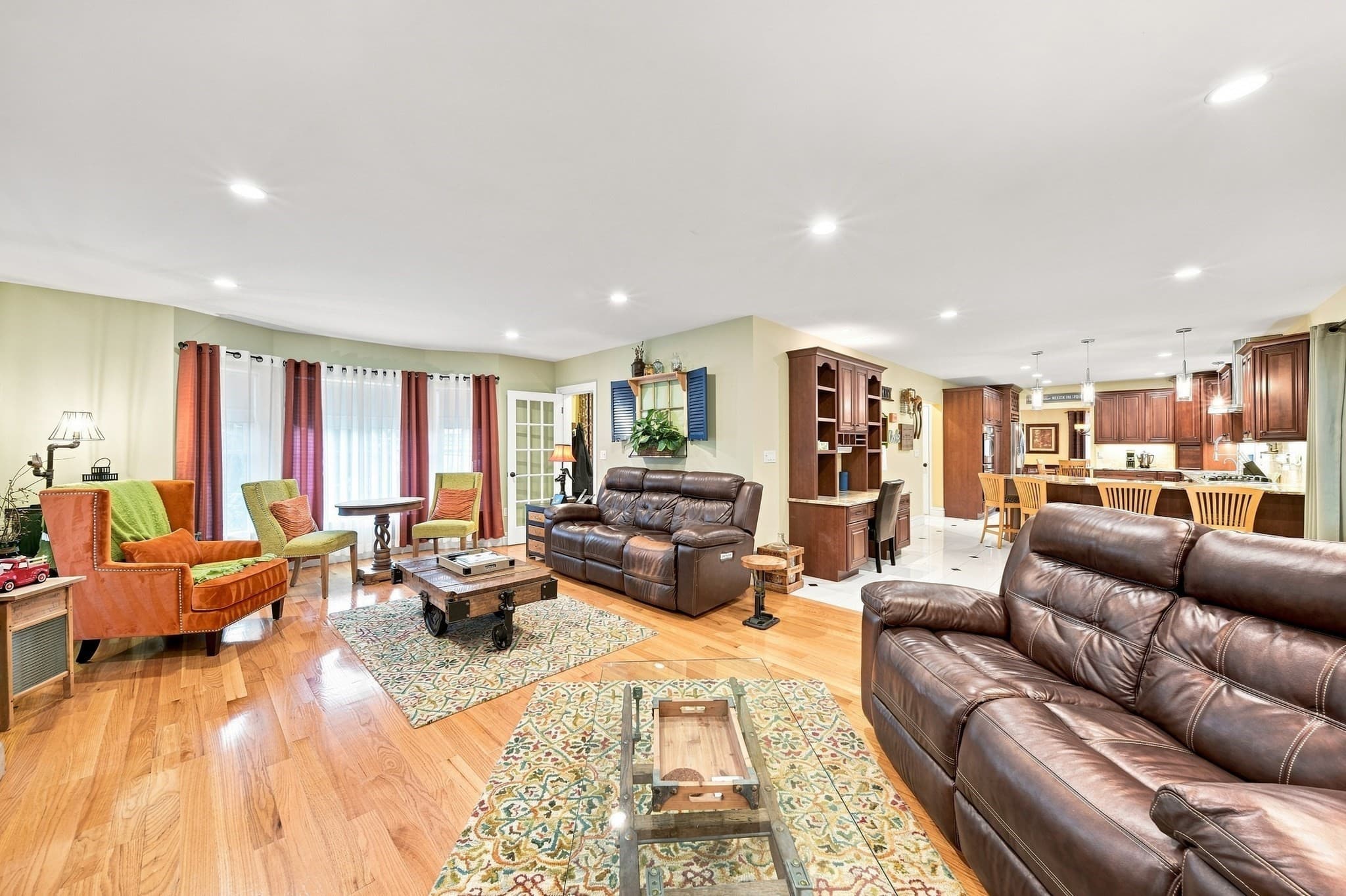Single Family Residence at 5 Dell Ave, Wakefield MA 01880, photo 18 of 42
