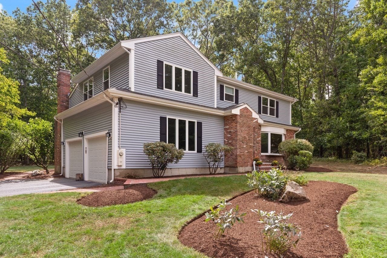 Single Family Residence at 14 Fox Hollow Ln, Sharon MA 02067, Sharon, photo 2 of 41