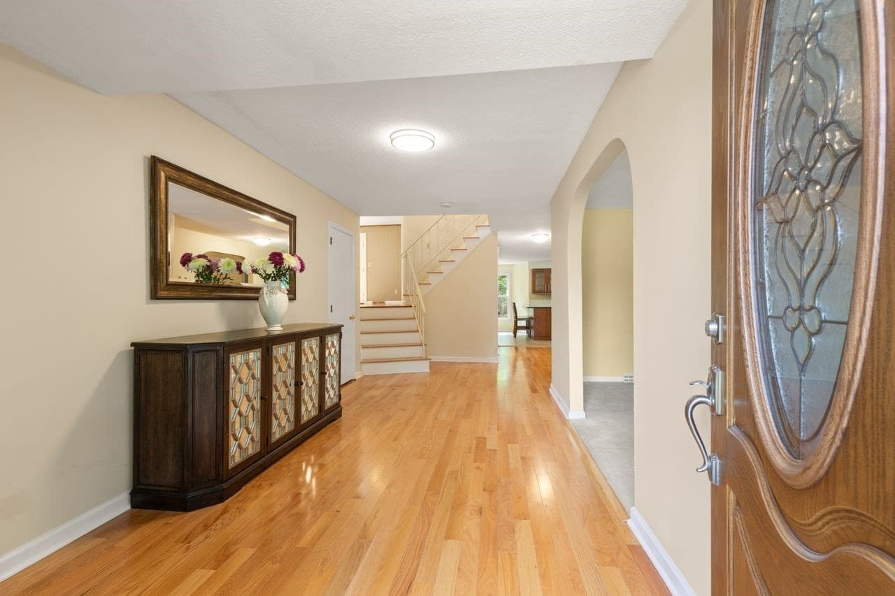 Single Family Residence at 14 Fox Hollow Ln, Sharon MA 02067, Sharon, photo 3 of 41