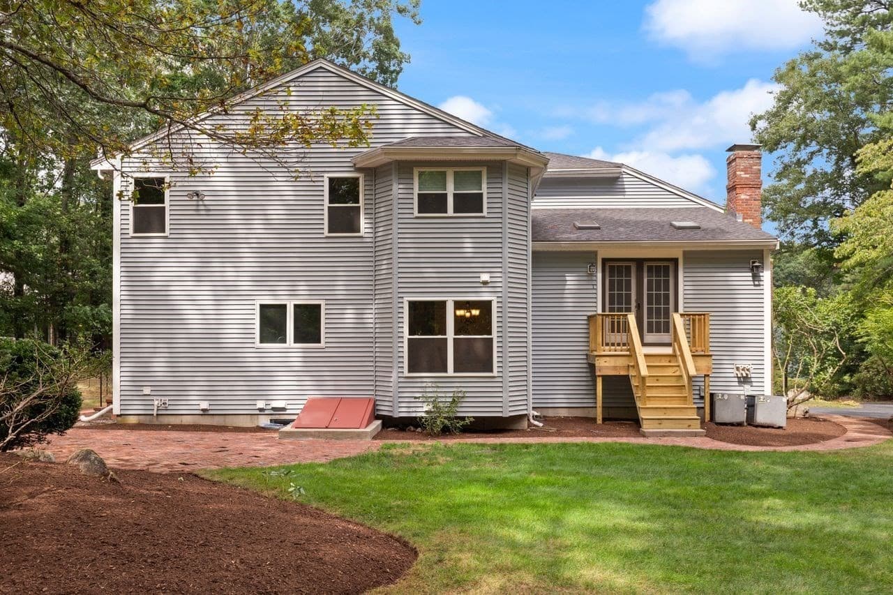 Single Family Residence at 14 Fox Hollow Ln, Sharon MA 02067, Sharon, photo 38 of 41