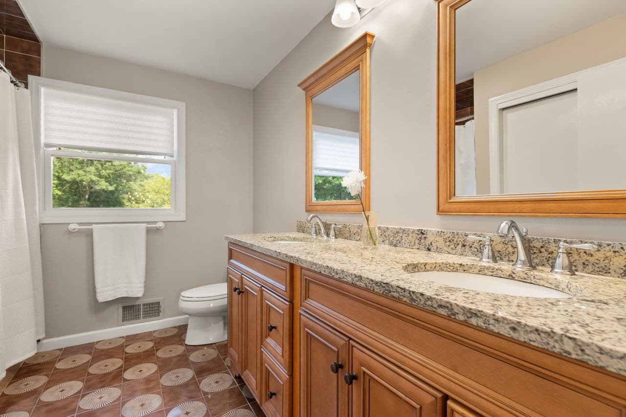 Single Family Residence at 14 Fox Hollow Ln, Sharon MA 02067, Sharon, photo 33 of 41