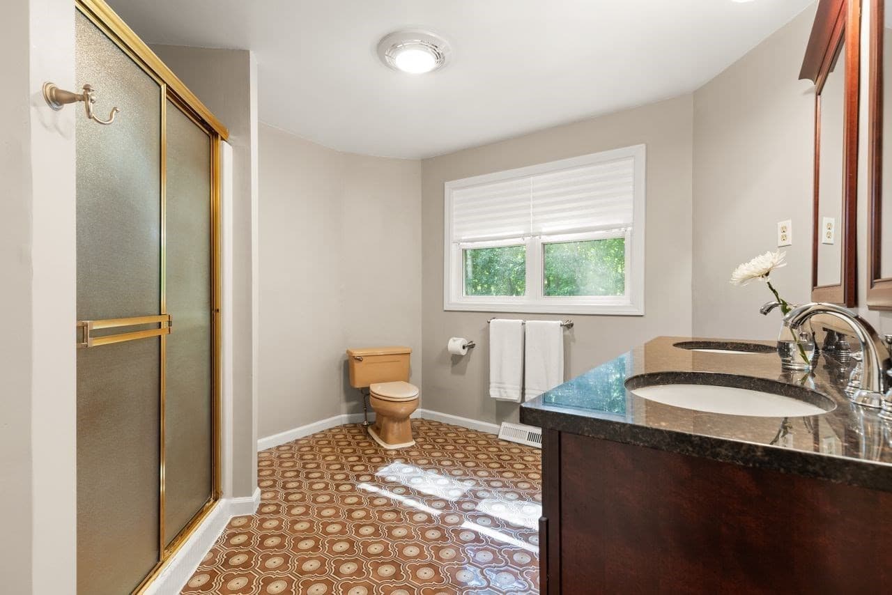 Single Family Residence at 14 Fox Hollow Ln, Sharon MA 02067, Sharon, photo 29 of 41