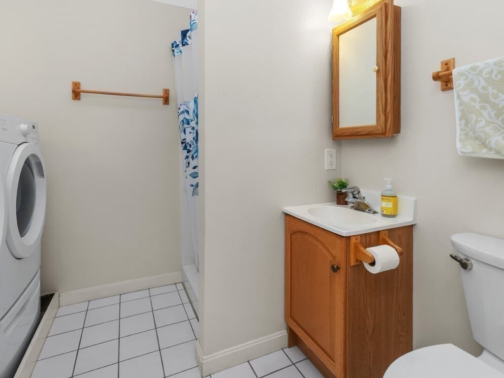 Single Family Residence at 22 Abbott Road, Waltham MA 02452, Waltham, photo 20 of 29