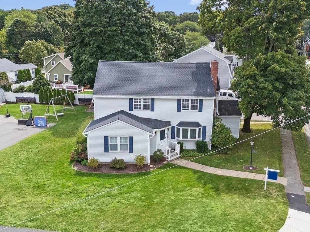 Single Family Residence at 22 Abbott Road, Waltham MA 02452, Waltham, photo 25 of 29