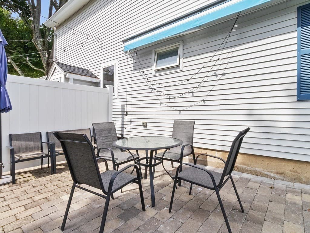 Single Family Residence at 22 Abbott Road, Waltham MA 02452, Waltham, photo 21 of 29