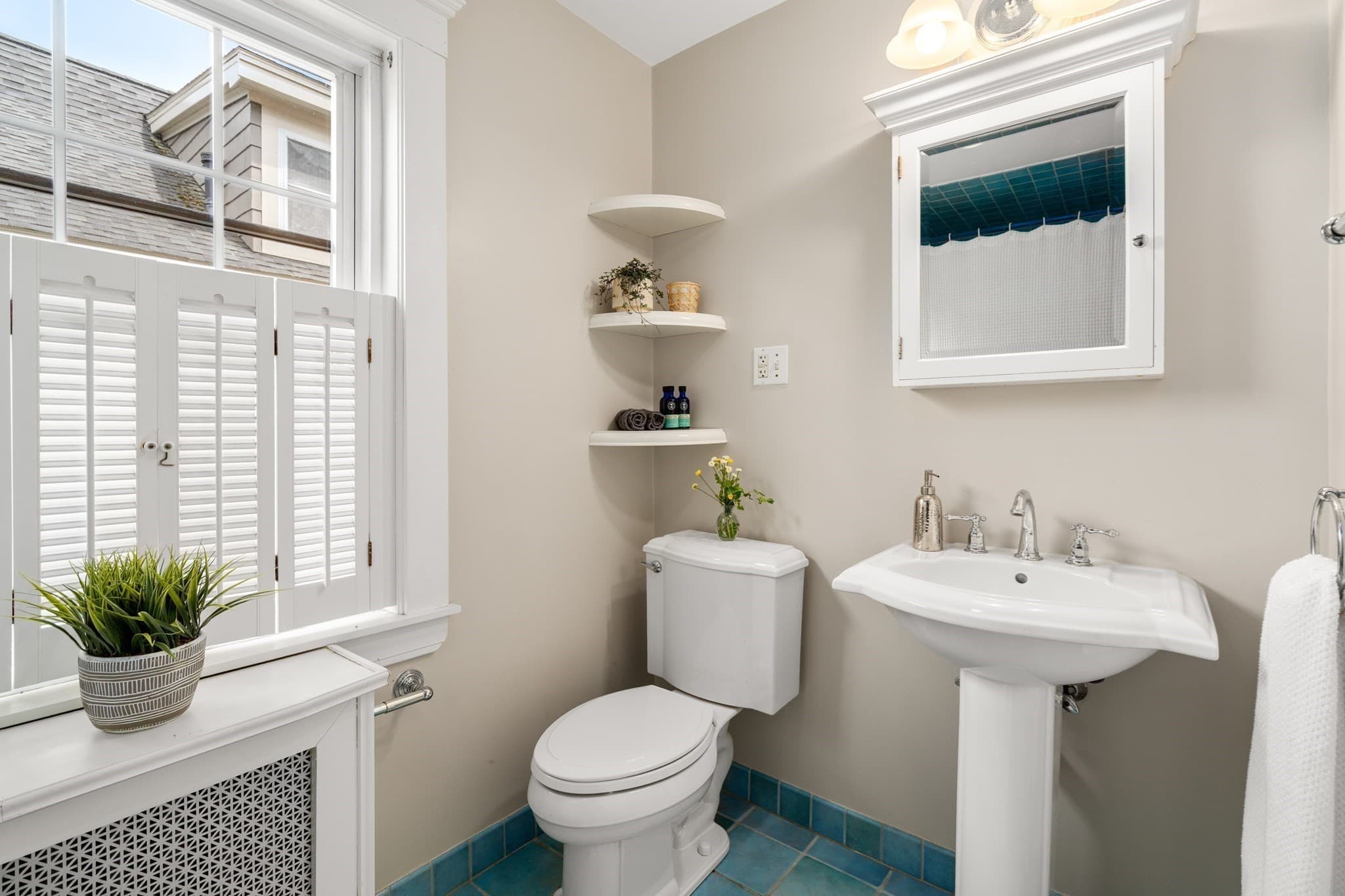 Single Family Residence at 1200 Brook Road, Milton MA 02186, Milton, photo 20 of 29