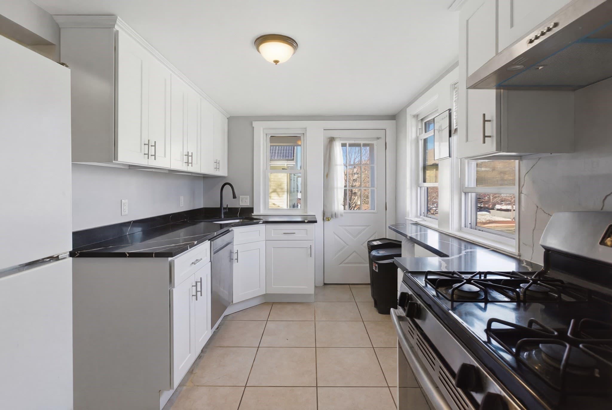 2 Family - 2 Units Up/Down at 22 E Emerson St, Melrose MA 02176, Melrose, photo 10 of 30