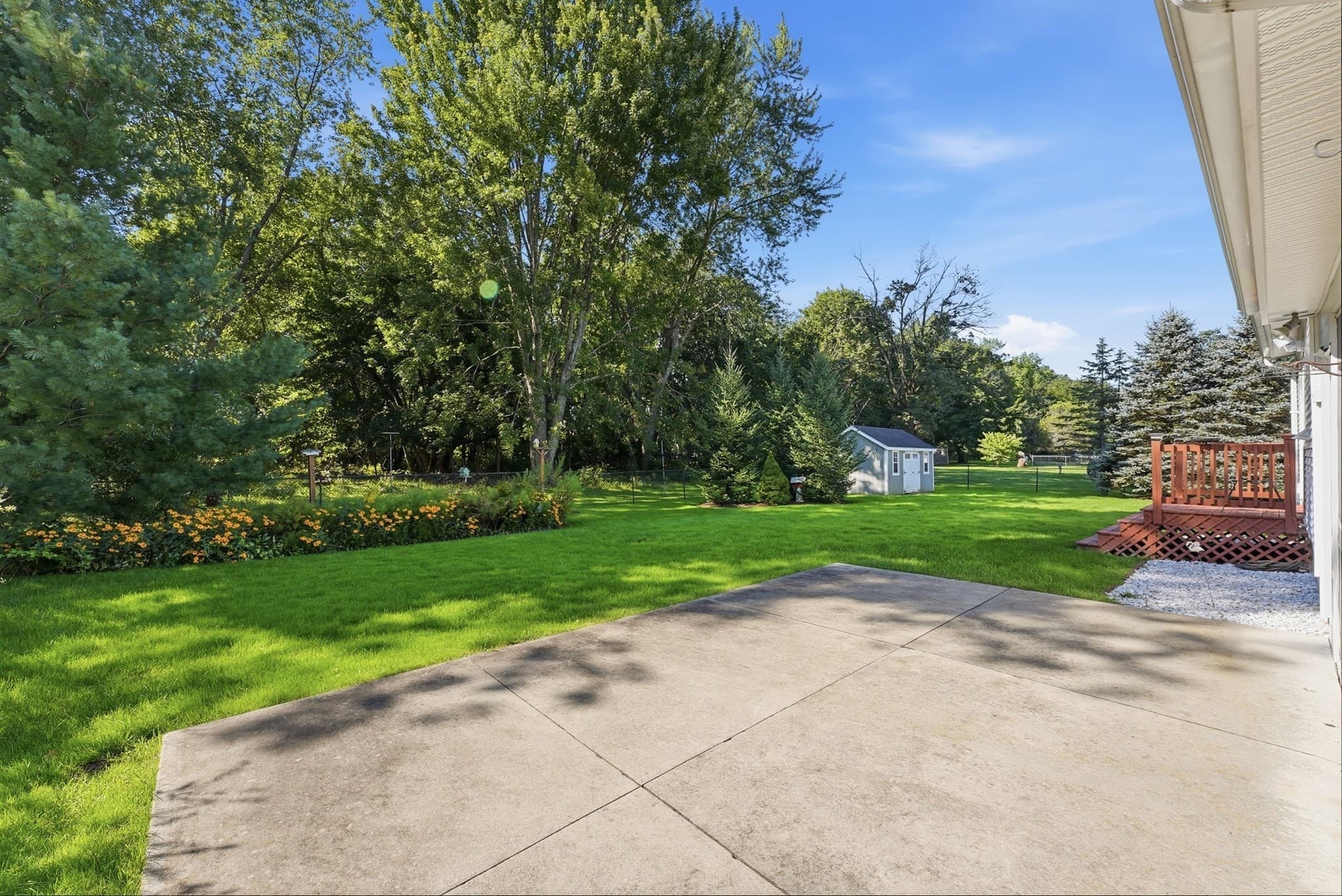 Single Family Residence at 19 Old Barn Road, West Springfield MA 01089, West Springfield, photo 37 of 42