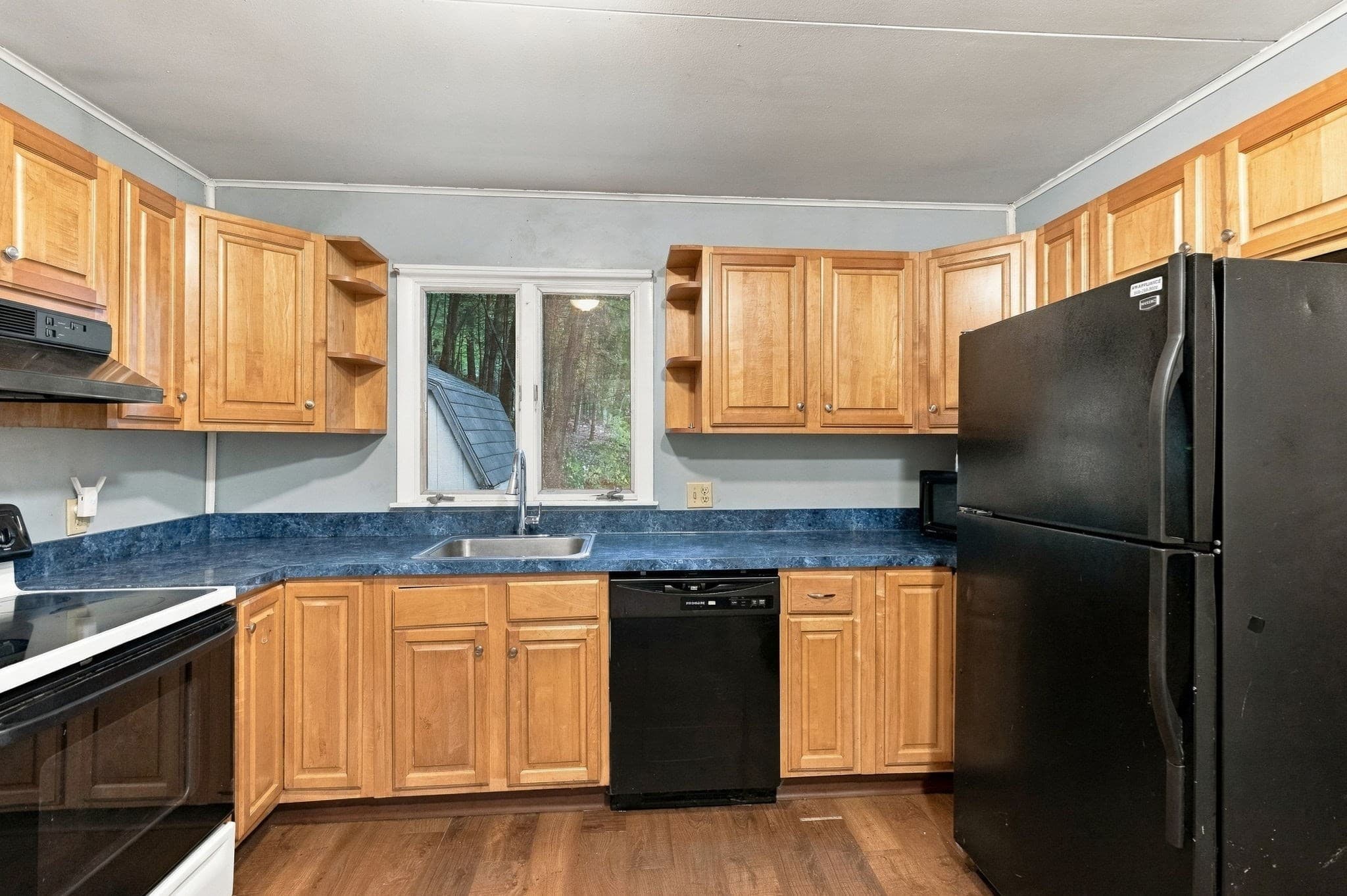 Single Family Residence at 20 Hillside Drive, Northbridge MA 01588, Northbridge, photo 6 of 29