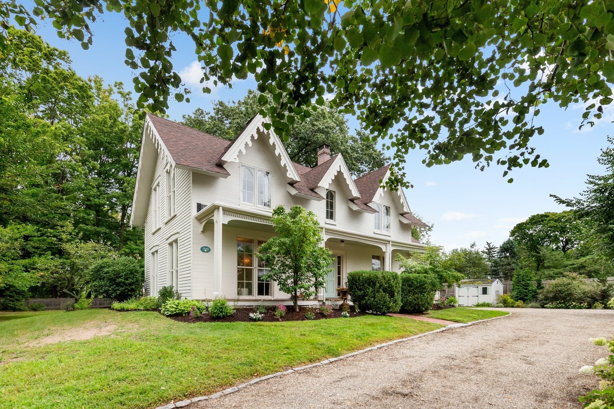 Single Family Residence at 82 Old River Place, Dedham MA 02026, Dedham, photo 2 of 41