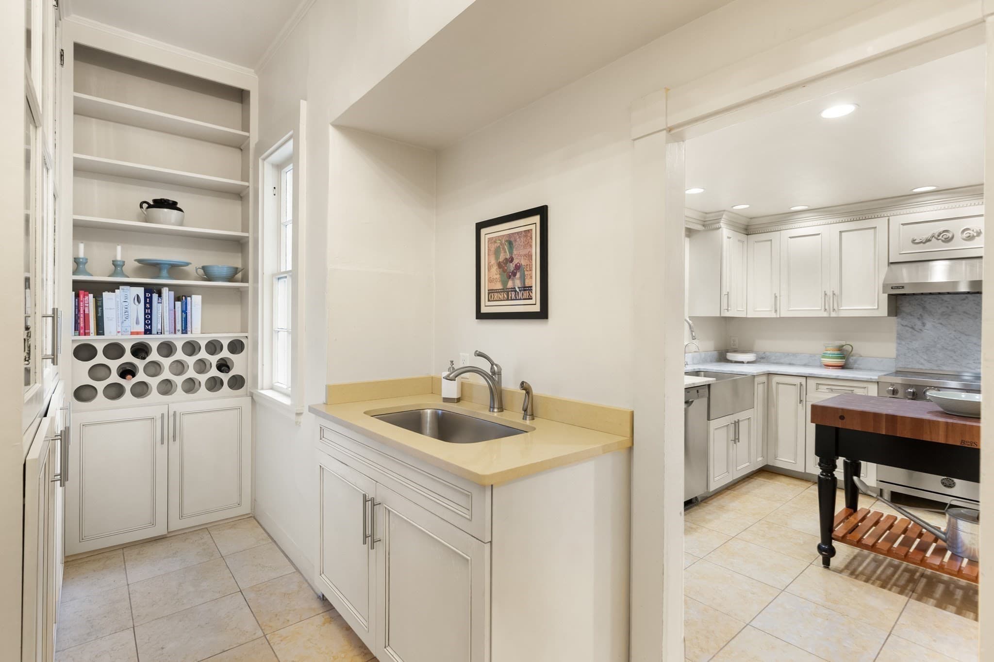 Single Family Residence at 82 Old River Place, Dedham MA 02026, Dedham, photo 13 of 41