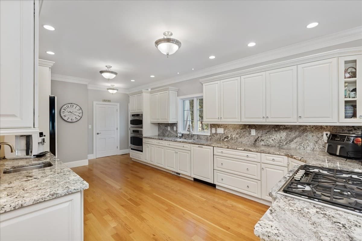 Single Family Residence at 4 Darrens Way, Methuen MA 01844, Methuen, photo 7 of 42