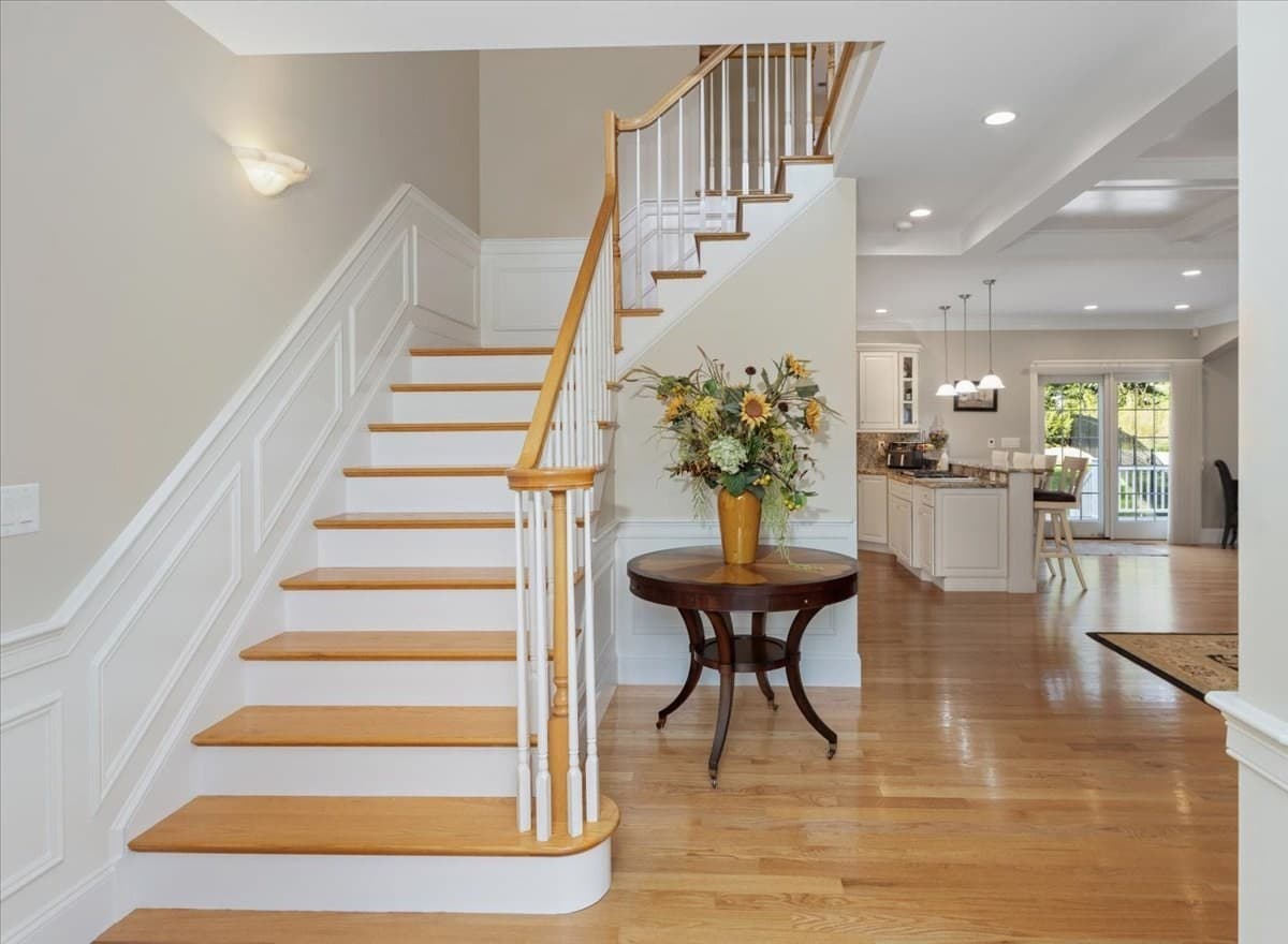 Single Family Residence at 4 Darrens Way, Methuen MA 01844, Methuen, photo 3 of 42