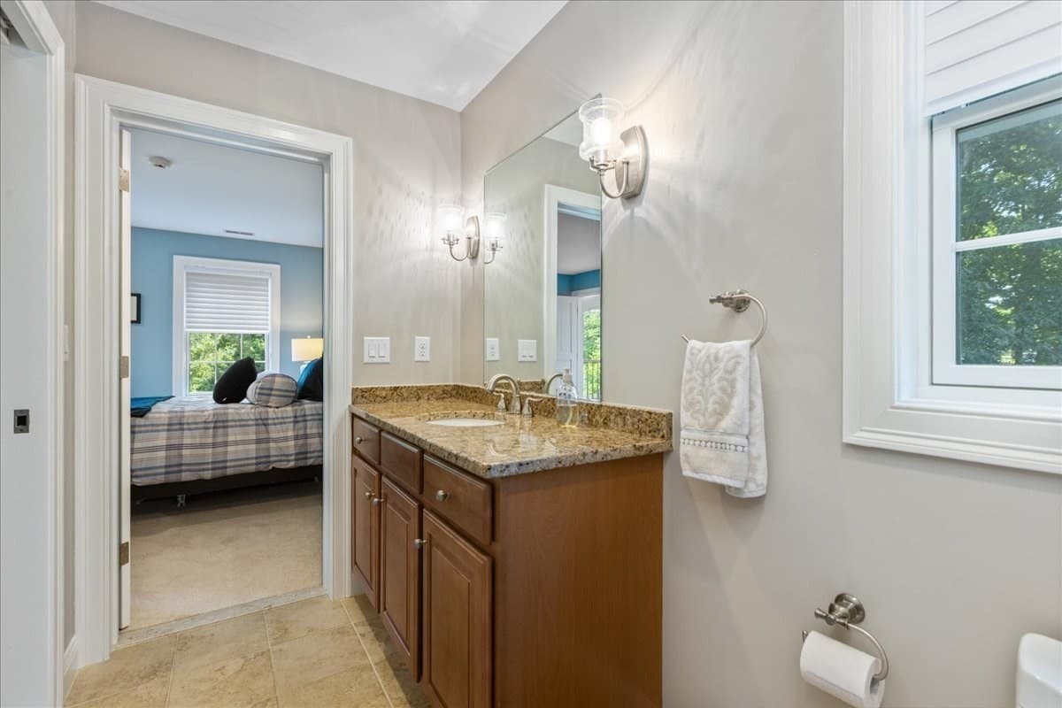 Single Family Residence at 4 Darrens Way, Methuen MA 01844, Methuen, photo 24 of 42