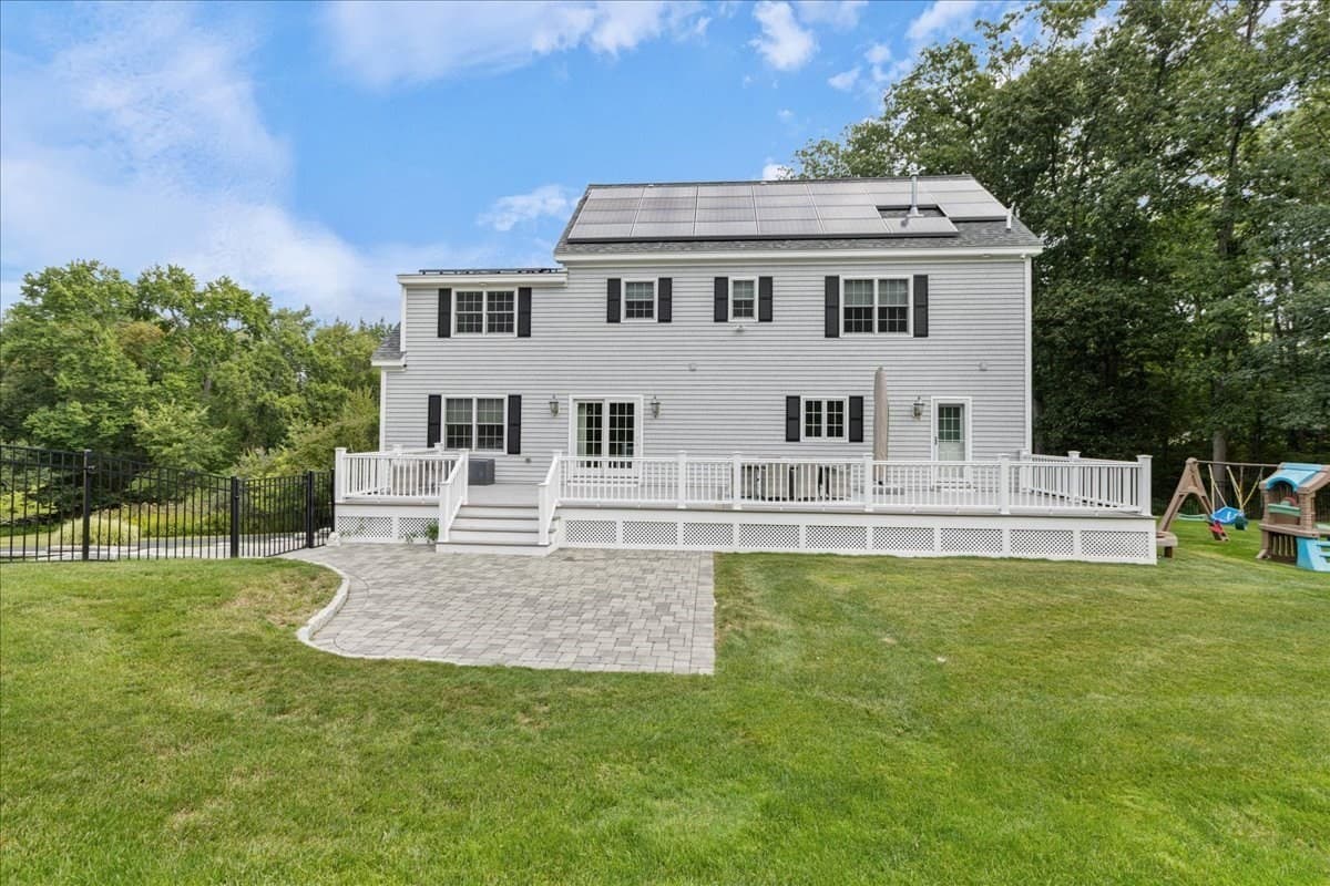 Single Family Residence at 4 Darrens Way, Methuen MA 01844, Methuen, photo 37 of 42