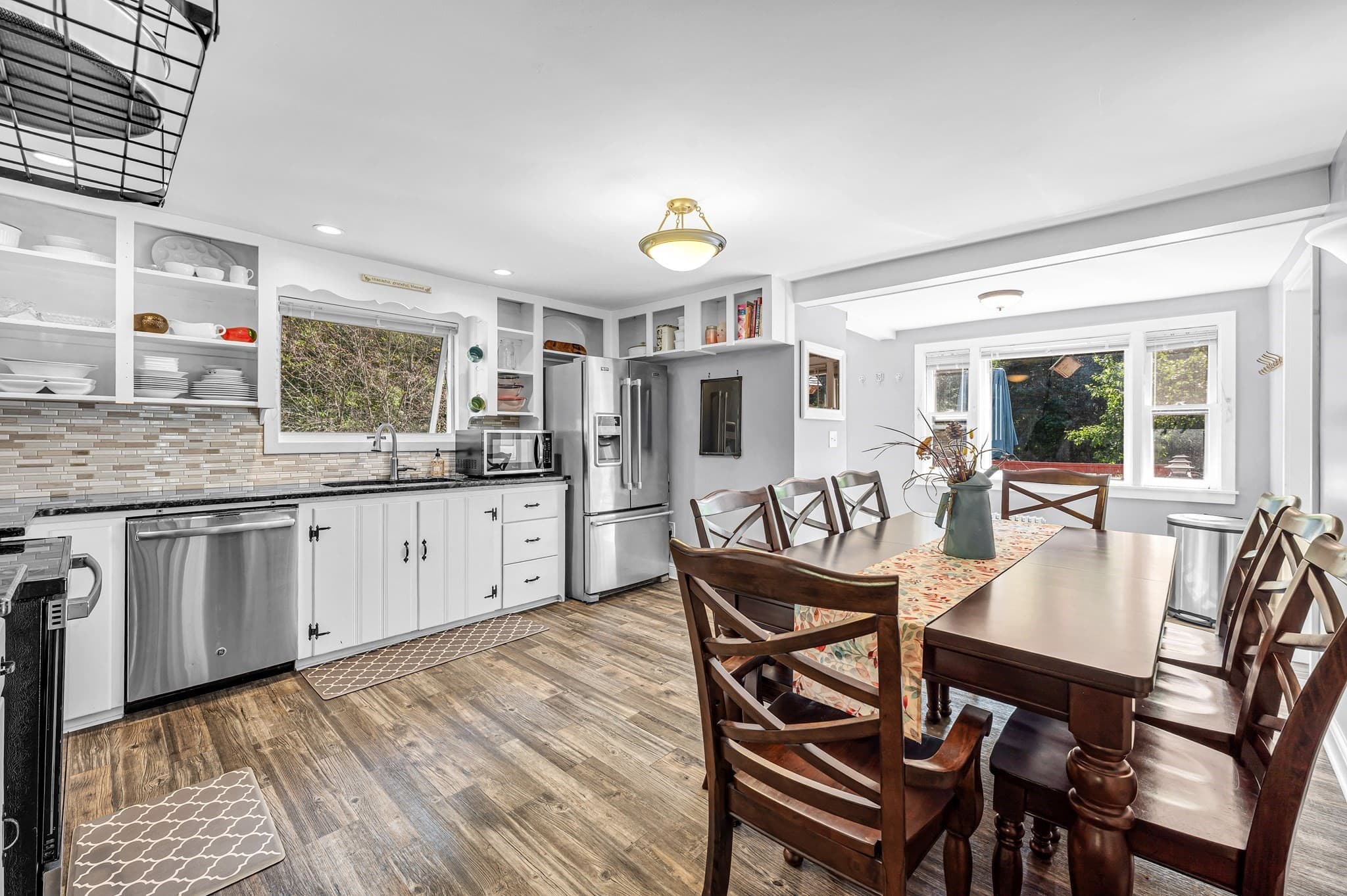 Single Family Residence at 123 Metacomet St, Belchertown MA 01007, Belchertown, photo 6 of 37