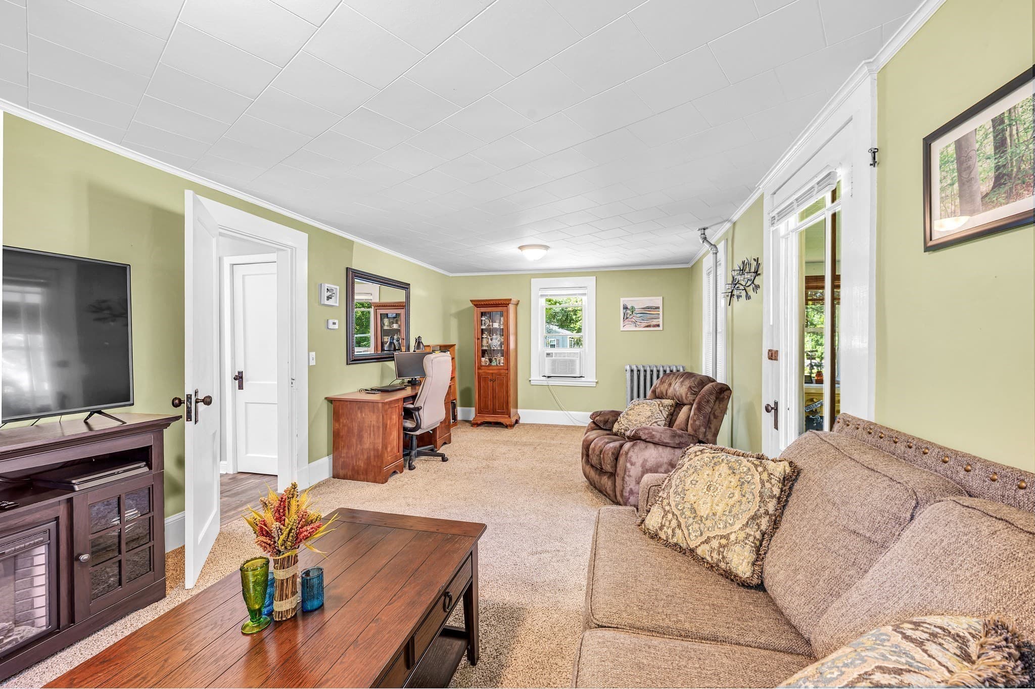 Single Family Residence at 123 Metacomet St, Belchertown MA 01007, Belchertown, photo 13 of 37