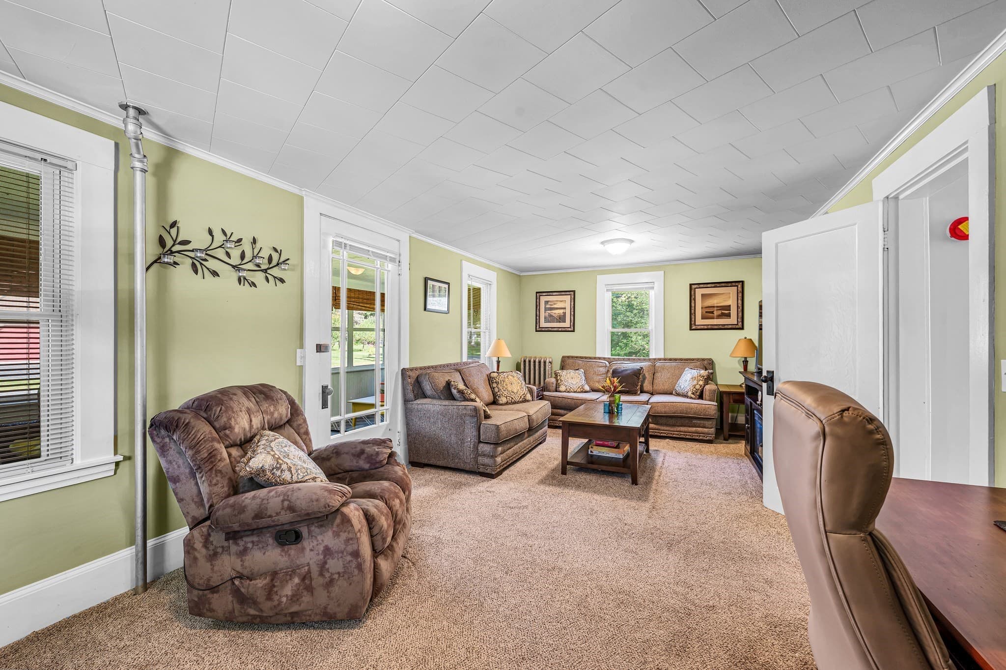 Single Family Residence at 123 Metacomet St, Belchertown MA 01007, Belchertown, photo 16 of 37