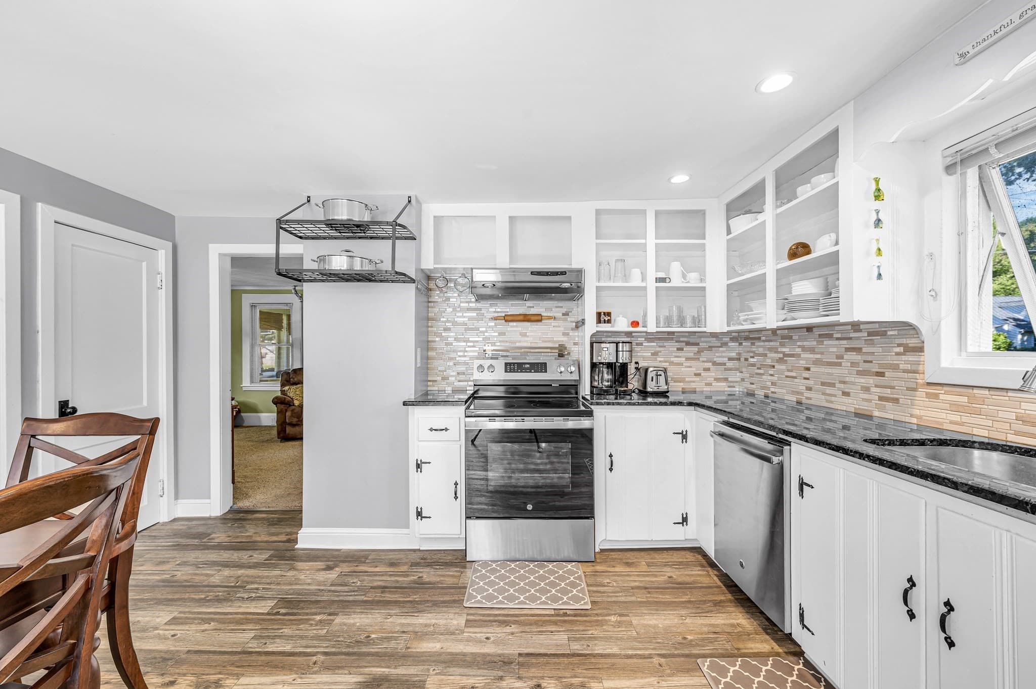Single Family Residence at 123 Metacomet St, Belchertown MA 01007, Belchertown, photo 7 of 37