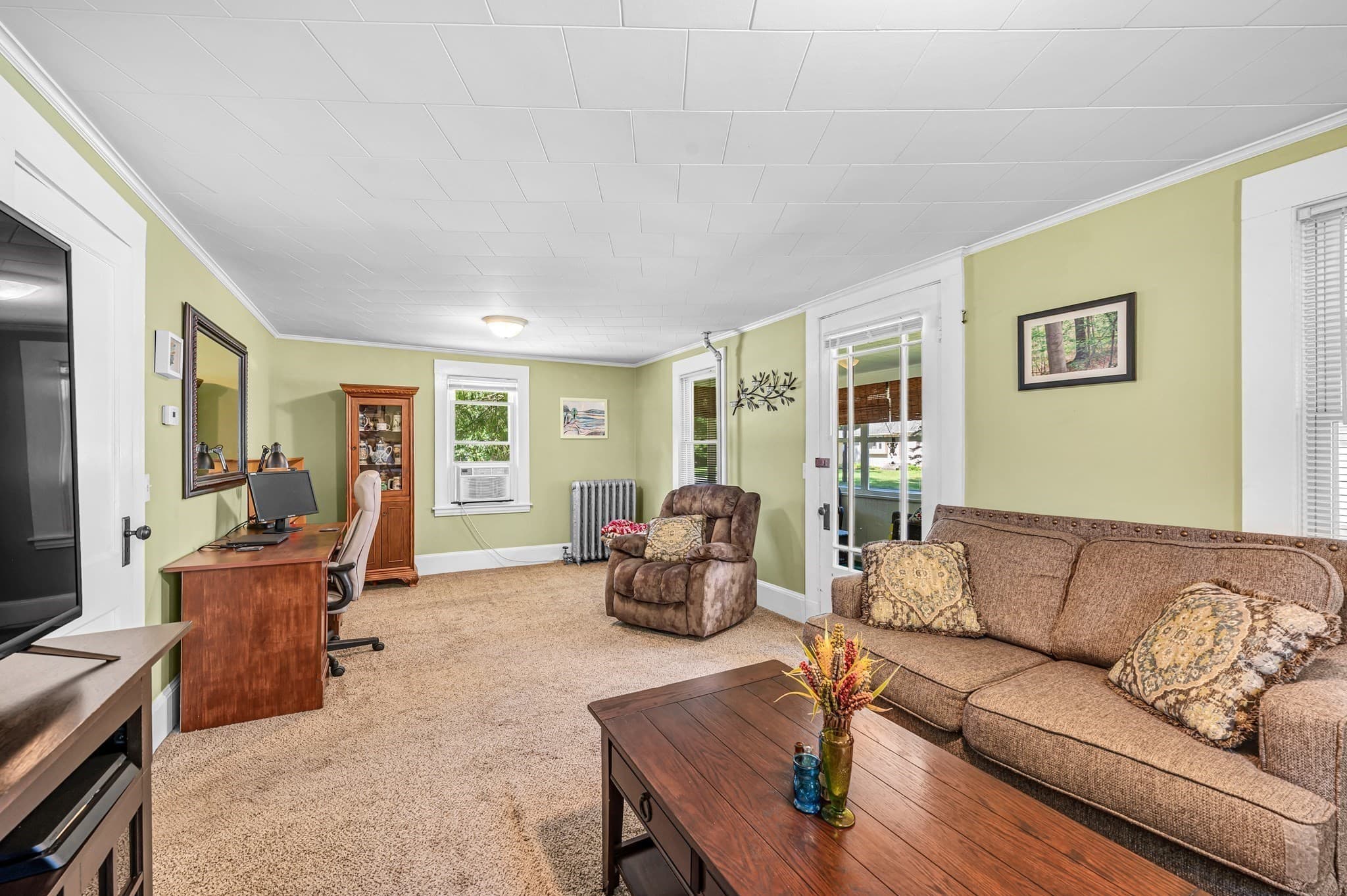 Single Family Residence at 123 Metacomet St, Belchertown MA 01007, Belchertown, photo 15 of 37