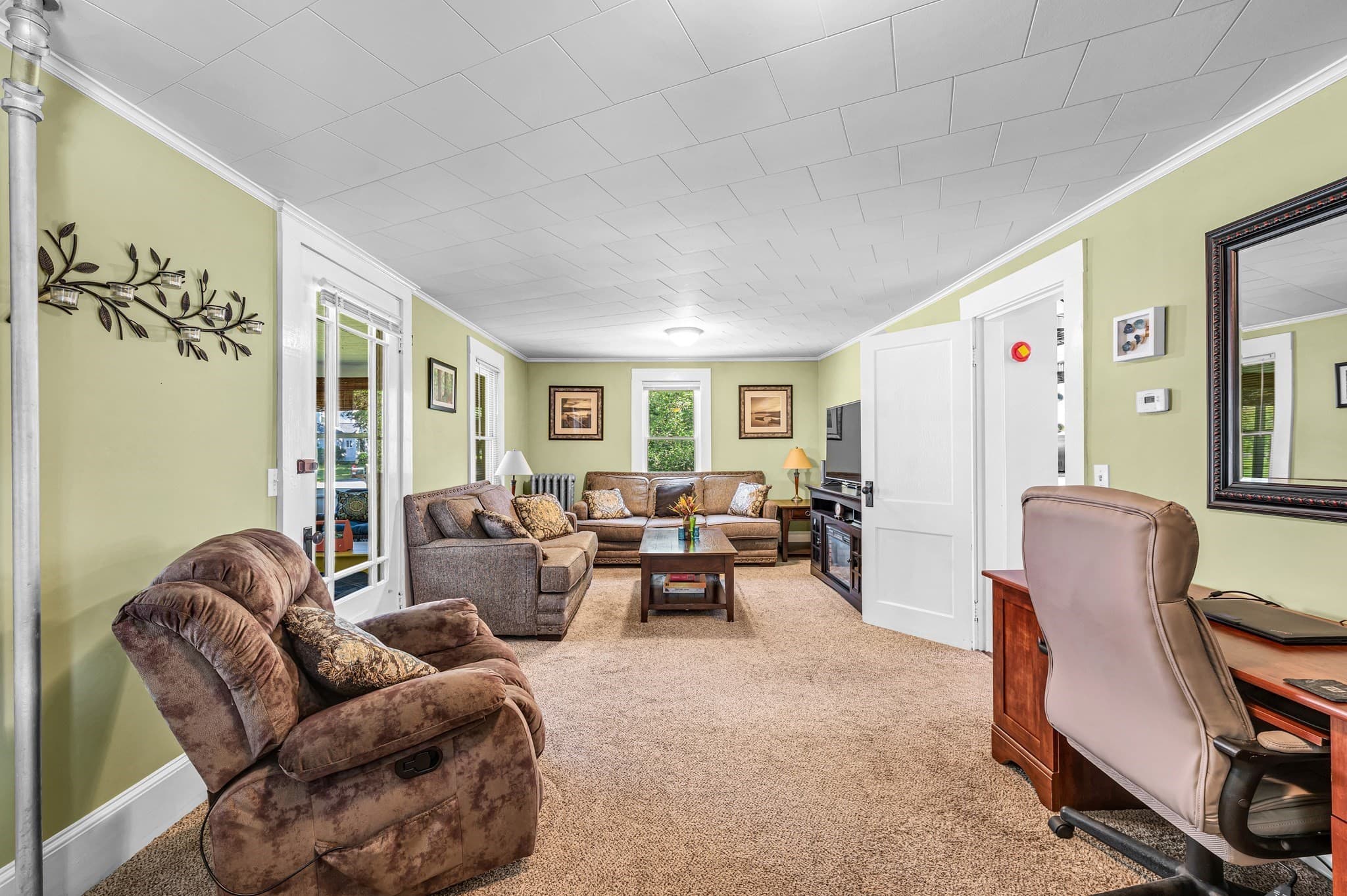 Single Family Residence at 123 Metacomet St, Belchertown MA 01007, Belchertown, photo 19 of 37