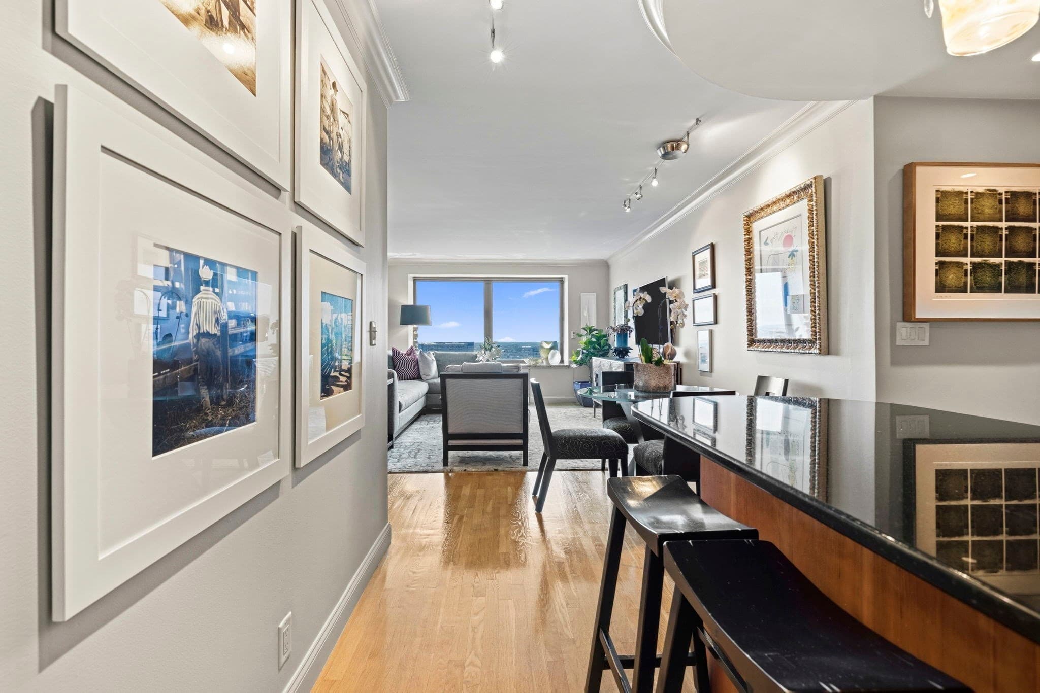 Condominium at 85 E India Row # 30D, Boston MA 02110, photo 13 of 31