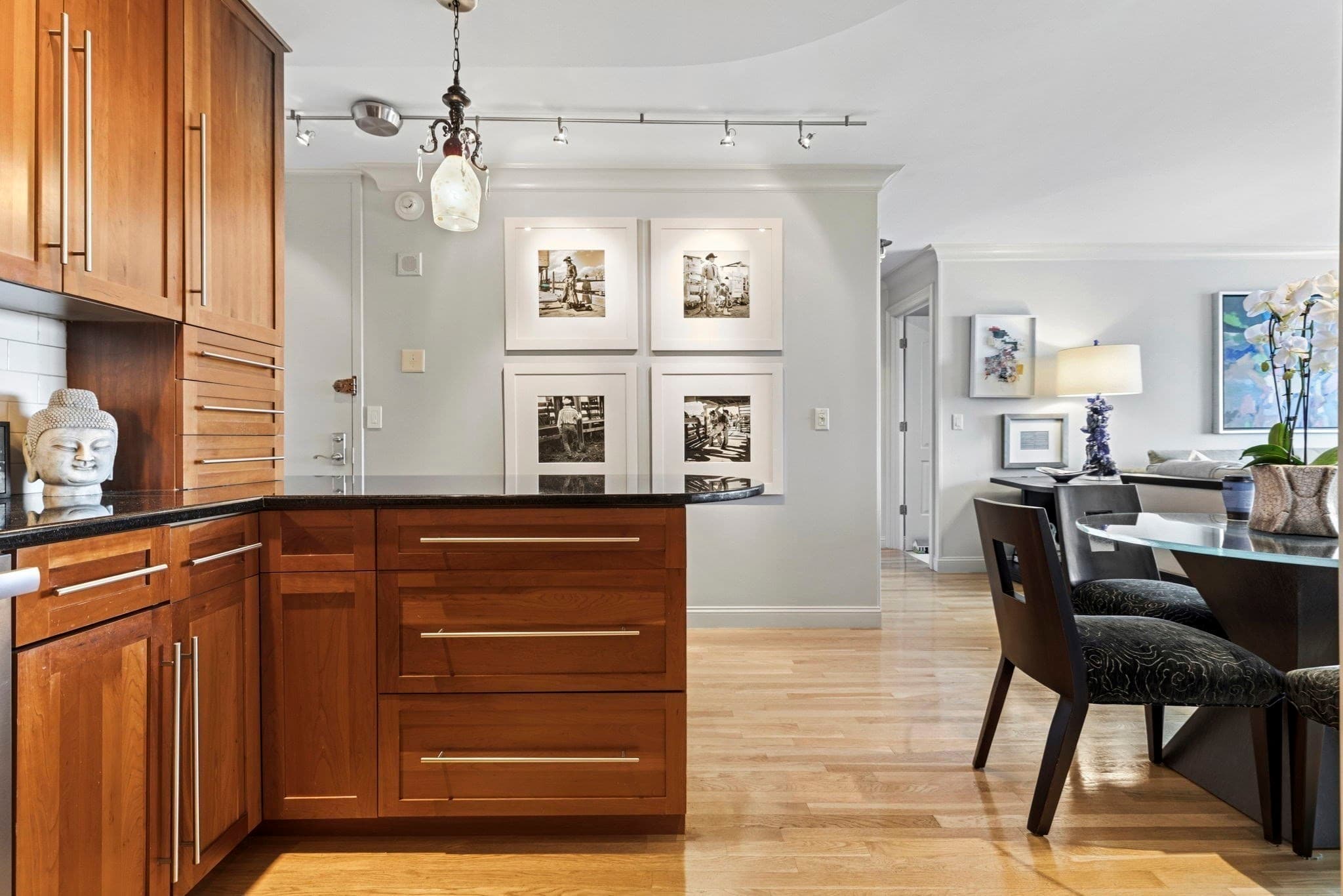 Condominium at 85 E India Row # 30D, Boston MA 02110, photo 14 of 31